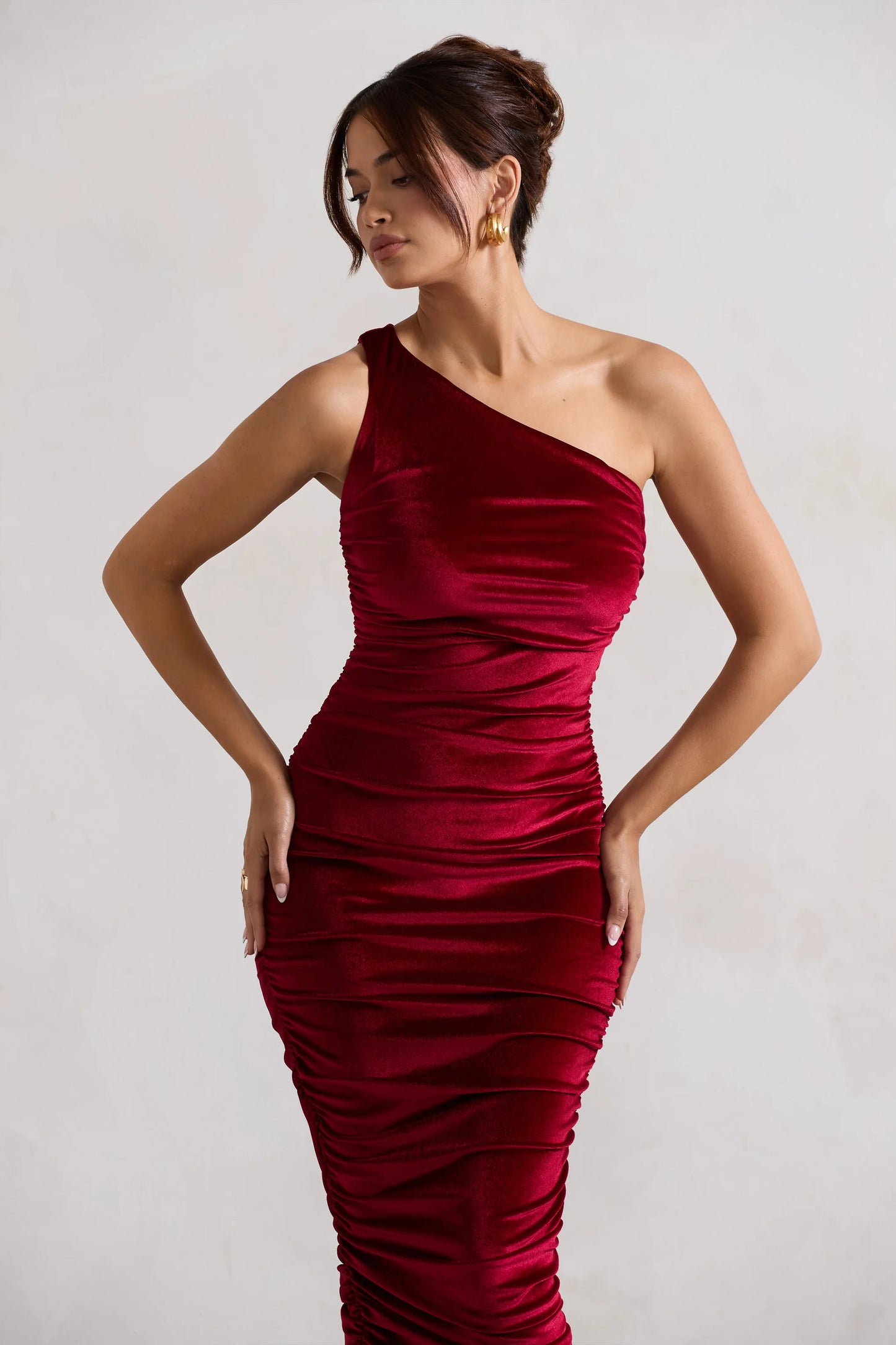 Back For More | Berry Velvet One Shoulder Ruched Midi Dress