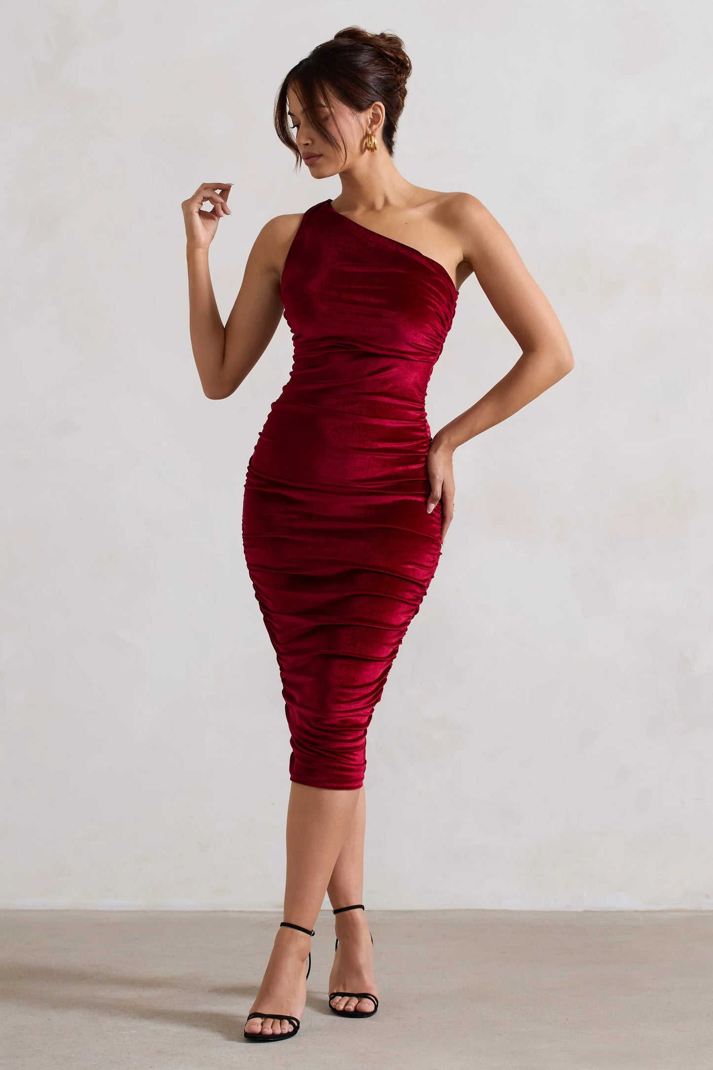 Back For More | Berry Velvet One Shoulder Ruched Midi Dress